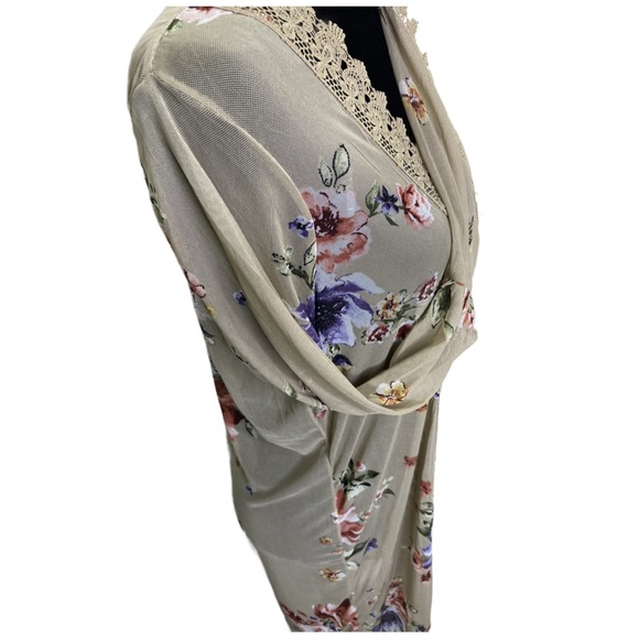 Poly & Esther Mesh Floral Cardigan Cover Up - Picture 2 of 5